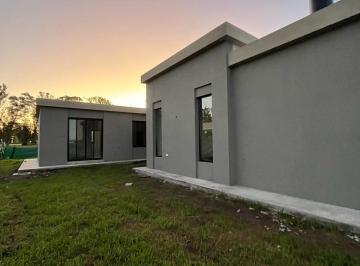 Casa · 155m² · 5 Ambientes · Venta - Casa en Construcción | Barrio El Estribo