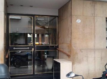 Departamento · 43m² · 2 Ambientes · Amplio Depto con Excelente Ubicación