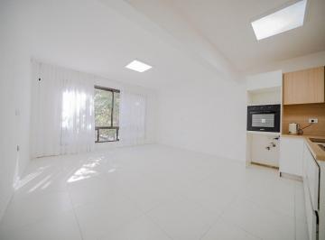Departamento · 60m² · 3 Ambientes · Moderno 3 Amb Todo Luz Excelente Ubicación
