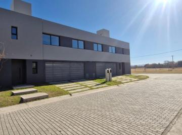 Casa de 5 ambientes, Malagueño · Alquiler! Acquavista | Dúplex Nuevo! 3 Dormi | 3 Baños | Seguridad