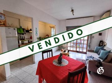 Departamento de 2 ambientes, General San Martín · Departamento 2 Ambientes - 2do Piso Al Frente con Balcón y Lavadero Apto Credito