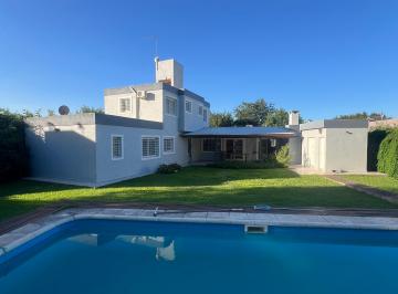 Casa de 7 ambientes, Córdoba · Greenville - Parque y Pileta - 4 Dorm.