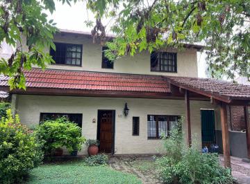 Casa · 3 Dormitorios · Casa en Adrogue