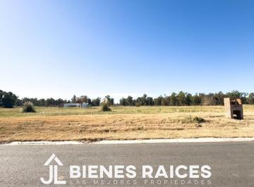 Terreno · 1500m² · Terreno en Venta en Los Pinares Country Club, E3