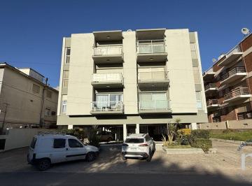 DEI-DEI-1767_2 · Departamento en Venta 3 Dorm. en Pinamar Zona Centro Playa