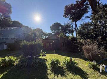 DEI-DEI-1768_2 · Casa en Venta 2 Dorm. en Pinamar Zona Norte Playa