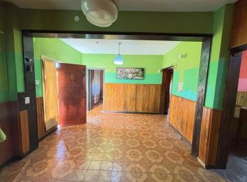 Casa · 90m² · 3 Ambientes · Casa 3 Ambientes a Refaccionar Merlo. Oportunidad!