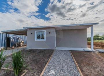 Casa · 64m² · 3 Ambientes · 1 Cochera · Venta de Casa a Estrenar de 2 Dorm. en Pando