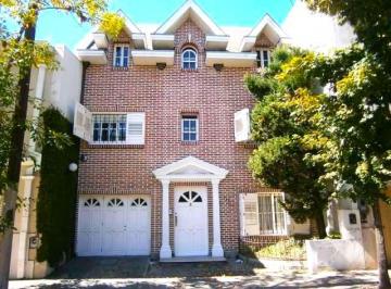 Casa de 6 ambientes, Avellaneda · Chalet en Venta Lambare 148 Avellaneda
