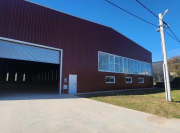Local comercial · 3312m² · Galpon / Nave en Alquiler Parque Industrial Desarrollo Propuctivo