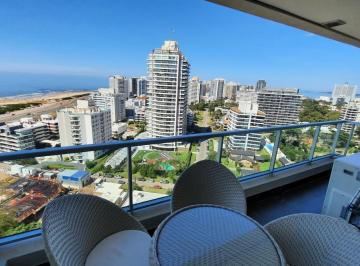 Departamento · 1m² · 3 Ambientes · 1 Cochera · Departamento - Playa Brava