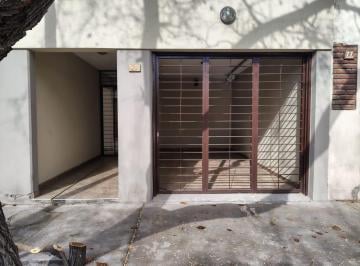 Departamento de 2 ambientes, Dorrego · Dueño Alquila Hermoso Monoambiente con Cochera