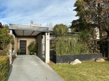 Casa de 4 ambientes, Escobar · Moderna Casa 3 Dorm en Una Planta en Maschwitz Country Club