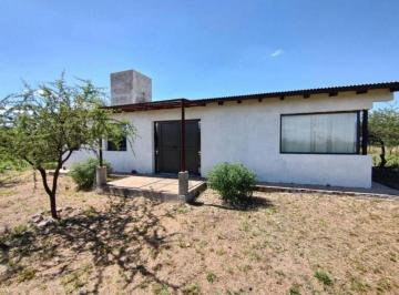 Casa · 110m² · 3 Ambientes · Casa en Venta - 1 Dormitorio 2 Baños - Cordoba