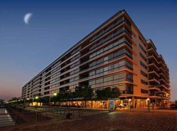 Departamento de 3 ambientes, Puerto Madero · Impecable Piso Amoblado con 2 Máster Suites + Dep. Vista Única!