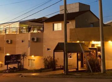 Hotel · 587m² · Hotel - Venta - Villa Carlos Paz - 14 Hab + 2 Dptos + Gas Natural + Piscina