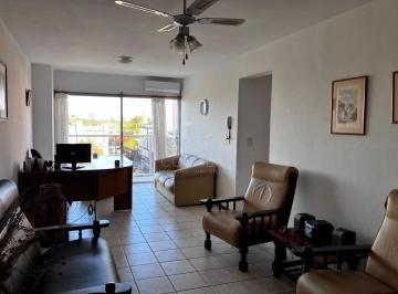 Foto1 · Apto 3 Dorm., 2 Baños en Venta