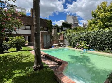 Casa de 8 ambientes, La Plata · Hermosa Casa en Venta