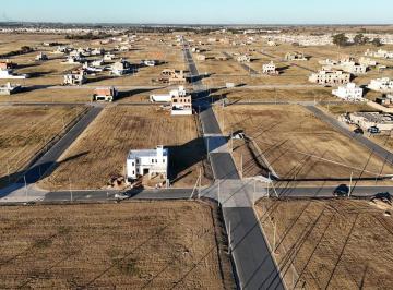 Terreno · 325m² · Terreno en Venta - Campos de Manantiales, Excelente Ubicación