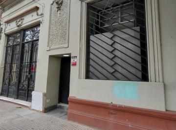 almagro-alquiler-ph-5-o-mas-ambientes · Depto. Tipo Casa de 5 Ambientes en Alquiler en Almagro