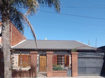 Casa de 4 ambientes, Moreno · Chalet en Venta Barrio San Jorge