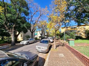 Departamento de 3 ambientes, Liniers · Departamento Venta Liniers 3 Ambientes Guardacoche