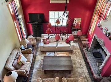 Casa · 170m² · 4 Ambientes · Casa de Estilo Inglés en Isla Santa Mónica