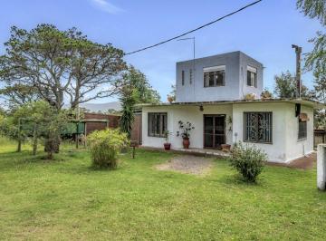 Casa · 90m² · 2 Ambientes · 1 Cochera · Venta Casa 2 Dorm. en Playa Hermosa