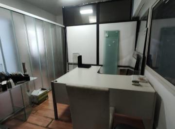 Bodega-Galpón · 200m² · Galpon en Venta Avellaneda Centro