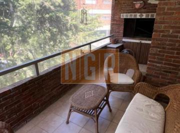 Foto1 · Apartamento en Venta 3 Dorm. en Playa Mansa, Punta del Este.