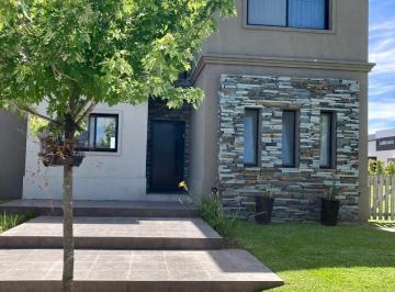 Casa de 4 ambientes, Tigre · Venta Casa Nordelta Tipas Impecable - 5 Amb - 4 Baños - Pque. Pileta Parrilla