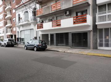 Garage · 1m² · 1 Cochera · Dorrego 928