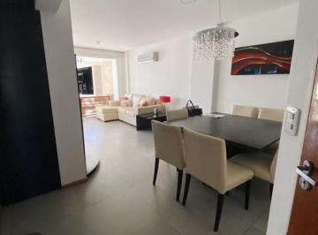 Departamento · 85m² · 5 Ambientes · 1 Cochera · Departamento Amoblado de 2 Dorm. en Venta Pichincha