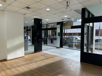 Local comercial · 142m² · Alquiler Importante Local en Esquina