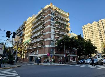 Departamento · 47m² · 3 Ambientes · 1 Cochera · Luminoso Departamento en Olivos con Cochera y Vista Al Puerto.