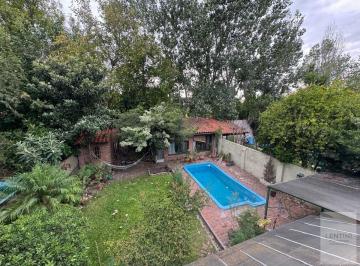 Casa · 260m² · 6 Ambientes · 1 Cochera · Venta Casa Ciudad Jardin S/ Lote 363 m²