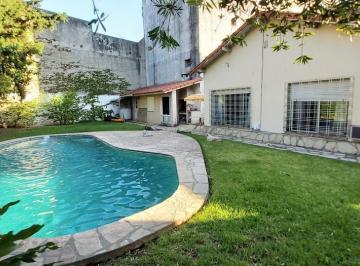 Casa · 182ha · 5 Ambientes · 1 Cochera · Venta Casa Ciudad Jardin 5 Ambientes
