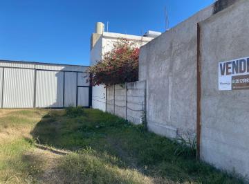 Terreno , Córdoba · Venta Villa Esquiu Lote 250 con Mejoras en Bº Privado Siloe.