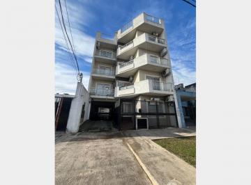 Departamento · 37m² · 2 Ambientes · 1 Cochera · Departamento en Venta en Villa Luzuriaga Apto Credito