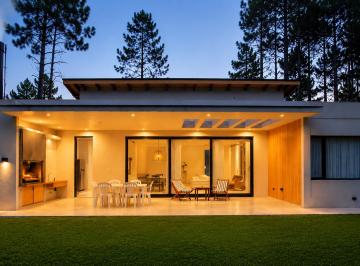 Casa de 4 ambientes, Pinamar · Casa en Alquiler en Pinamar Norte