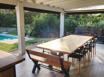 Casa de 7 ambientes, Costa Esmeralda · Casa en Alquiler en Costa Esmeralda