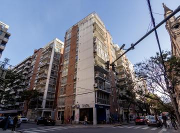 Departamento · 83m² · 4 Ambientes · 1 Cochera · Pte Roca Al 200 - Venta Departamento 3 Dorm. con Cochera en Rosario