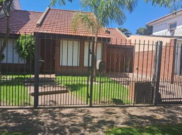 Casa · 150m² · 3 Ambientes · Venta Imperdible Chalet