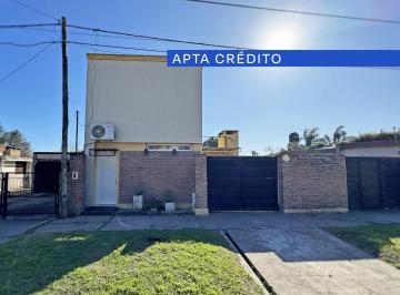 Casa · 281m² · 2 Dormitorios · 2 Cocheras · Casa en Aldao
