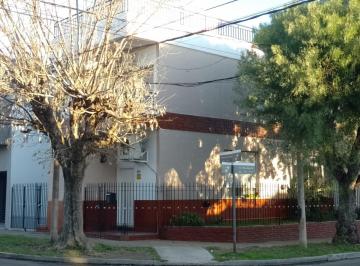 Casa de 4 ambientes, Morón · Ramón Falcón 1900