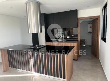 Casa · 240m² · 4 Ambientes · 2 Cocheras · Casa - El Rebenque