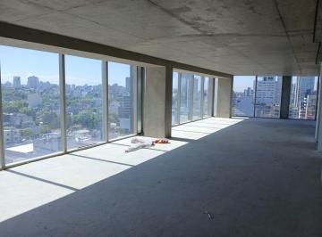 Oficina comercial · 139m² · Excelente Oficina en Edificio Qiub