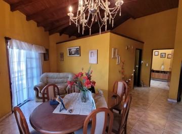 Casa · 70m² · 4 Ambientes · Casa 3 Dorm. en Alquiler