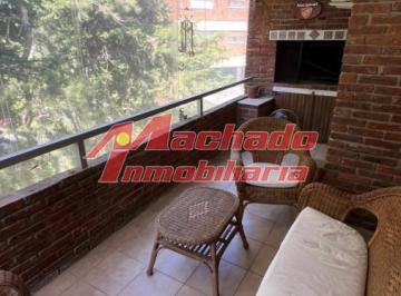 Foto1 · Apartamento en Venta 3 Dorm. en Playa Mansa, Punta del Este.