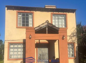 Casa · 150m² · 4 Ambientes · Casa en Venta en Country Club Banco Provincia